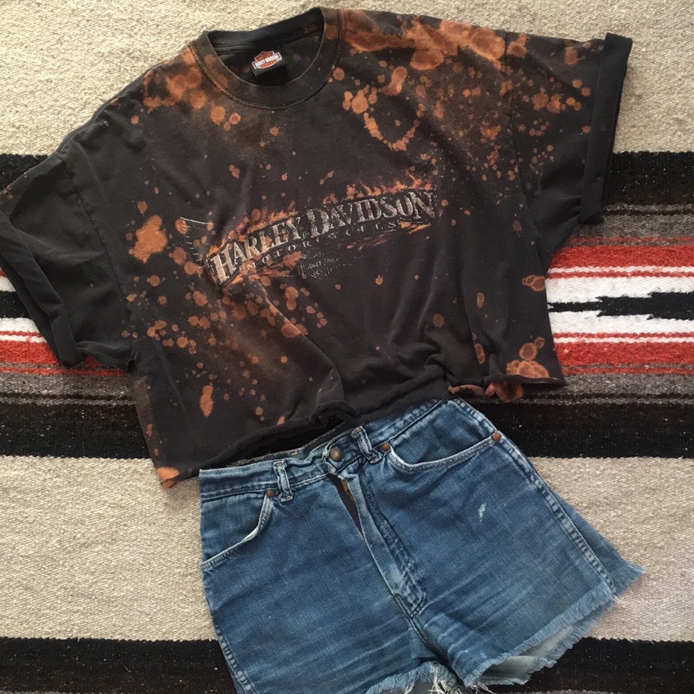Vintage Early 2000 Distressed Harley Crop T-Shirt